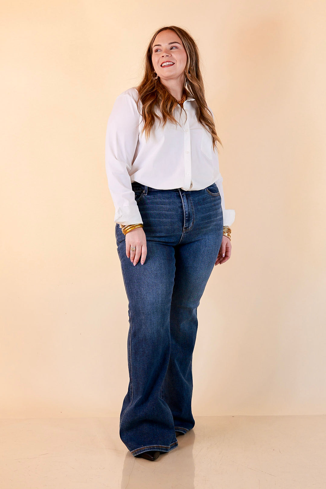 Judy Blue Good as Gold Flare Jeans in Medium Wash
