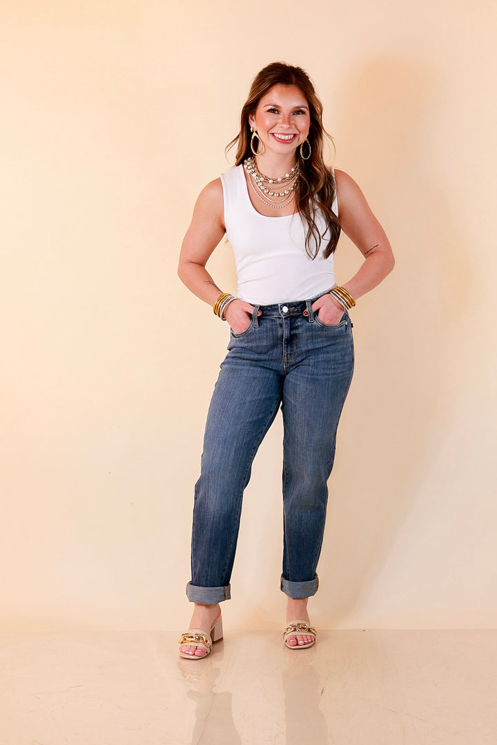 Judy Blue Roll With It Cuffed Boyfriend Jeans in Medium Wash