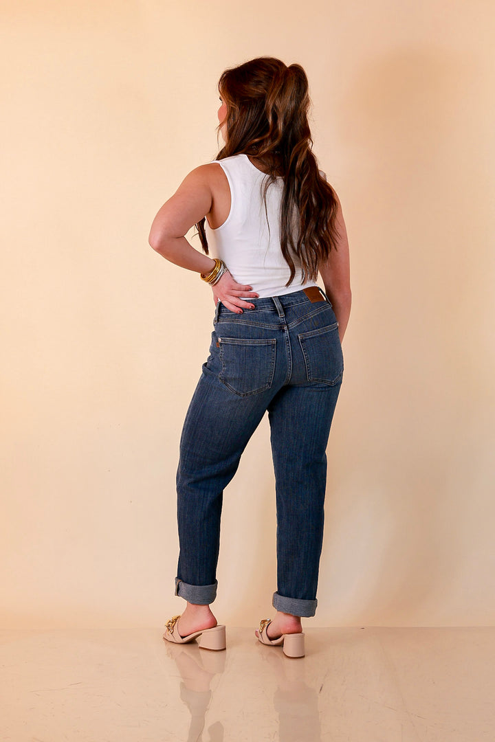 Judy Blue Roll With It Cuffed Boyfriend Jeans in Medium Wash