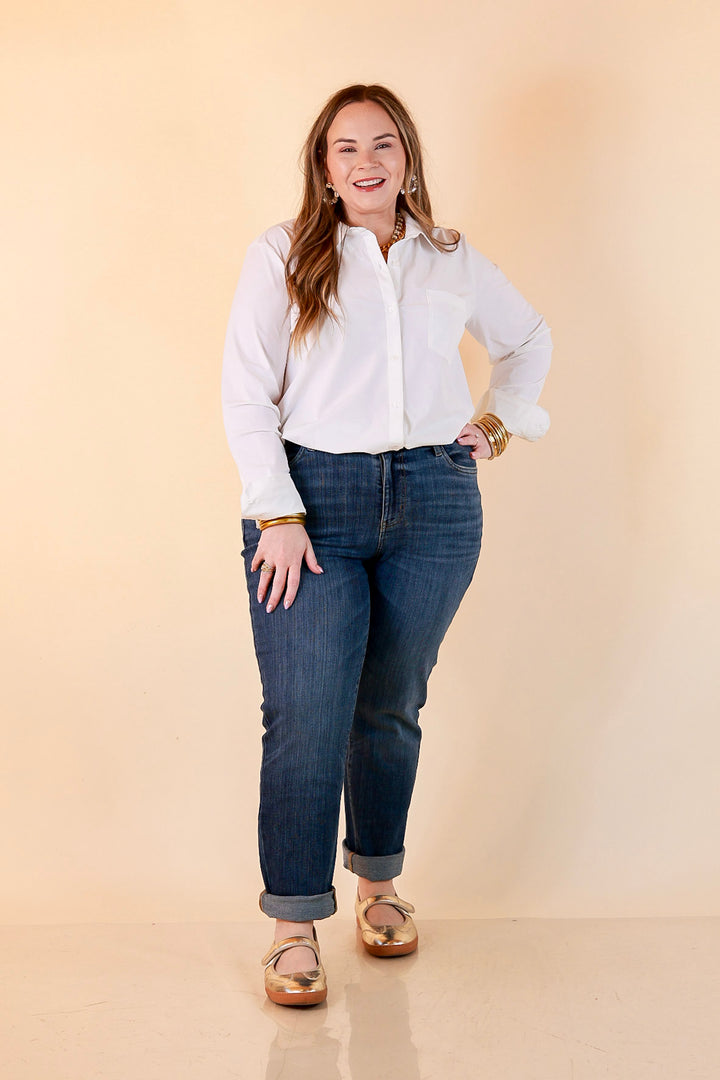 Judy Blue Roll With It Cuffed Boyfriend Jeans in Medium Wash