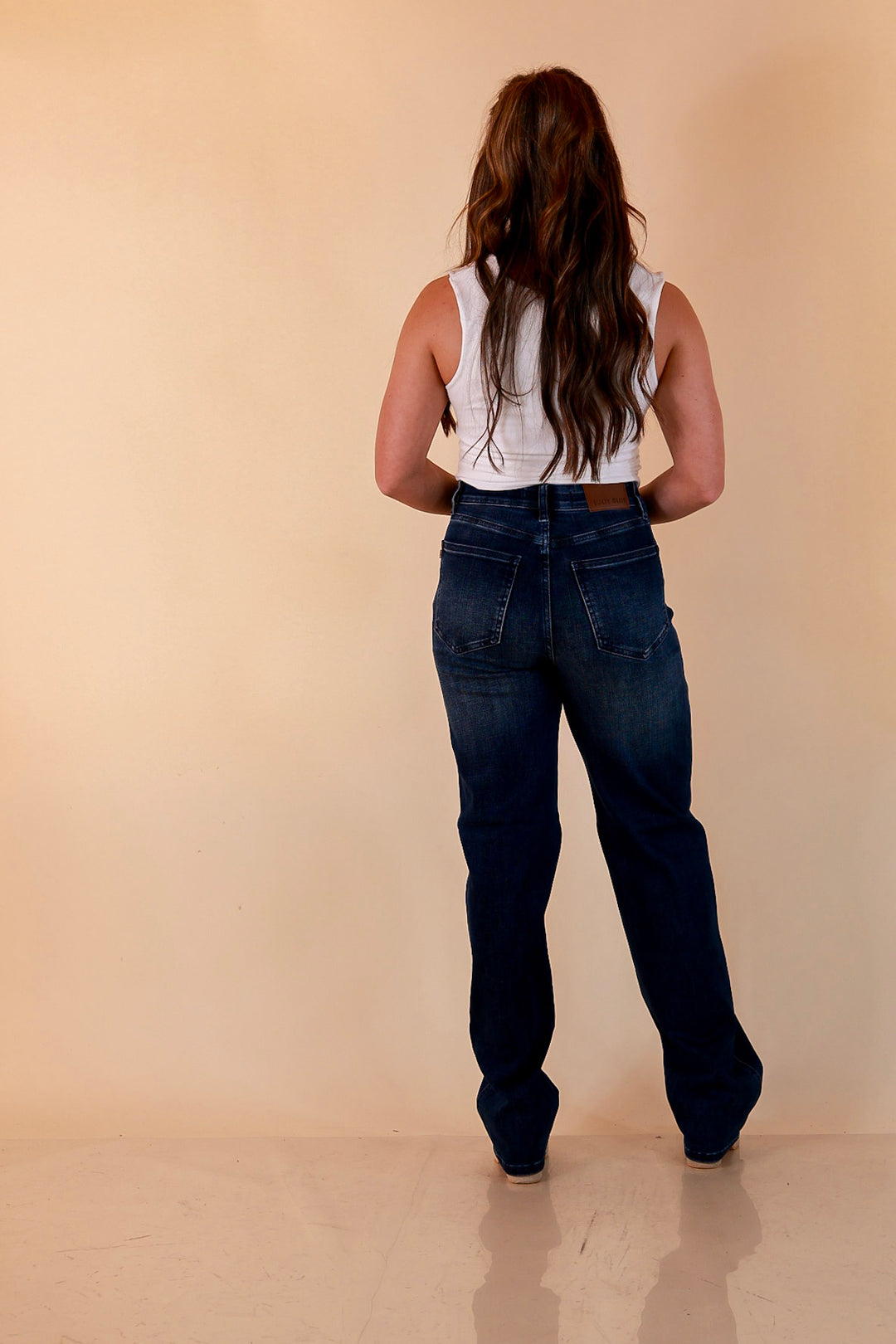 Judy Blue Tried and True Straight Leg Jeans in Dark Wash