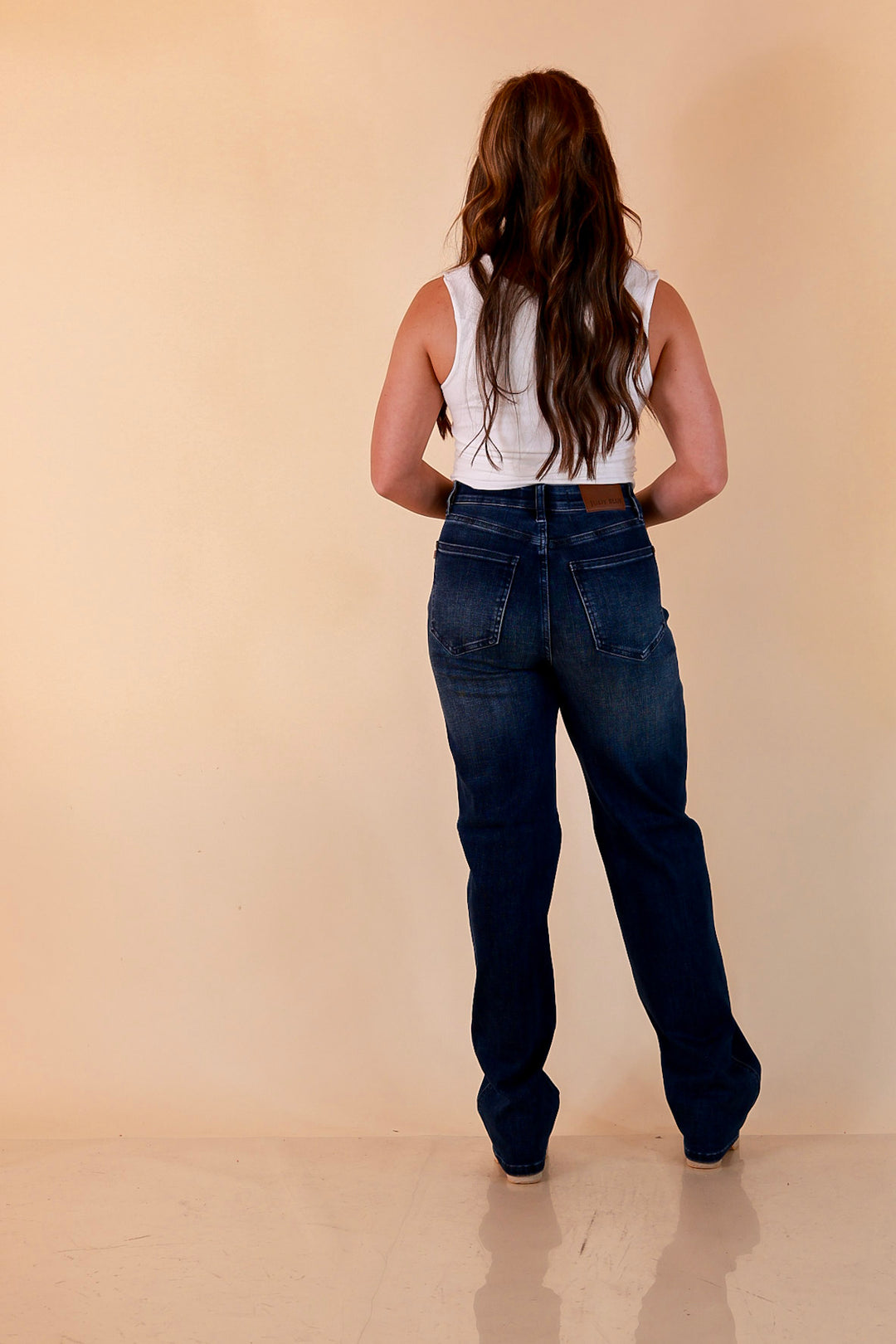 Judy Blue Tried and True Straight Leg Jeans in Dark Wash