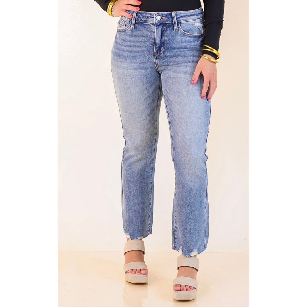 Judy Blue | Kickin' Back Cropped Kick Flare Jean in Medium Wash