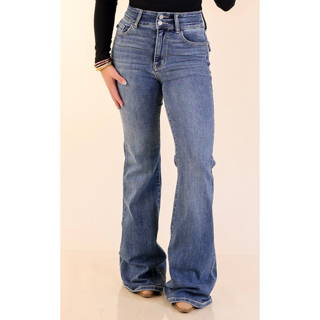 Judy Blue | Made for More Double Button Flare Jean in Medium Wash