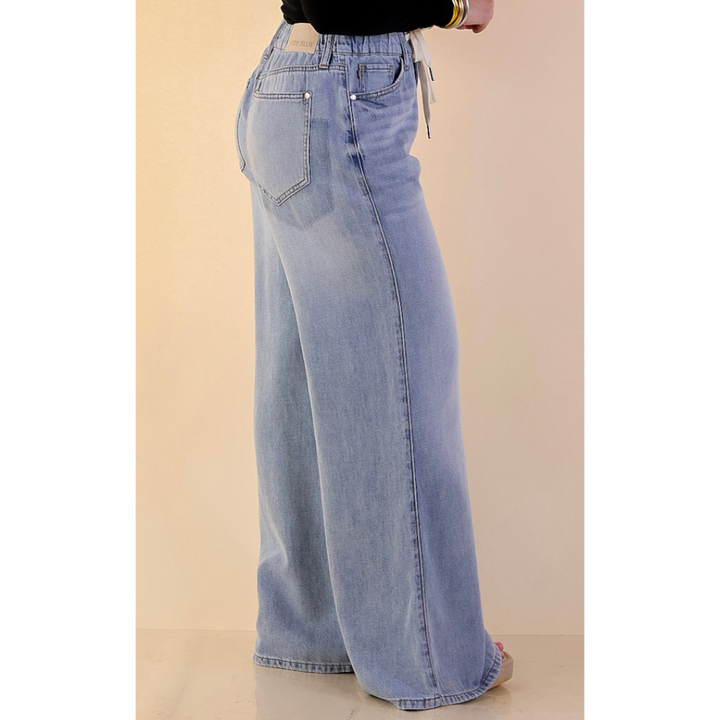 Judy Blue | Smooth Moves Wide Leg Palazzo Featherweight Elastic Waistband Jeans in Light Wash