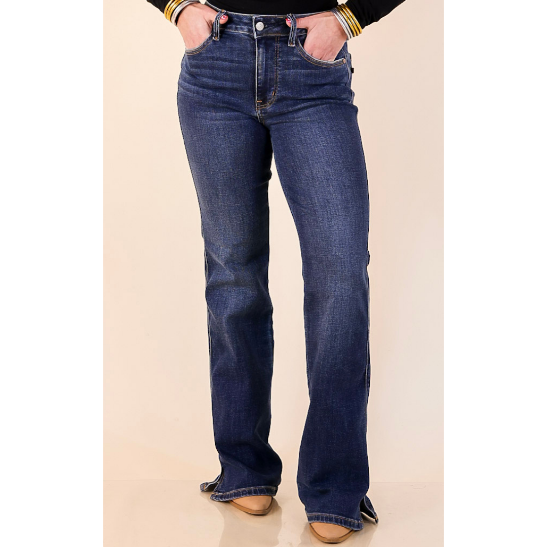 Judy Blue | Style Comes Easy Boot Cut Jeans in Dark Wash