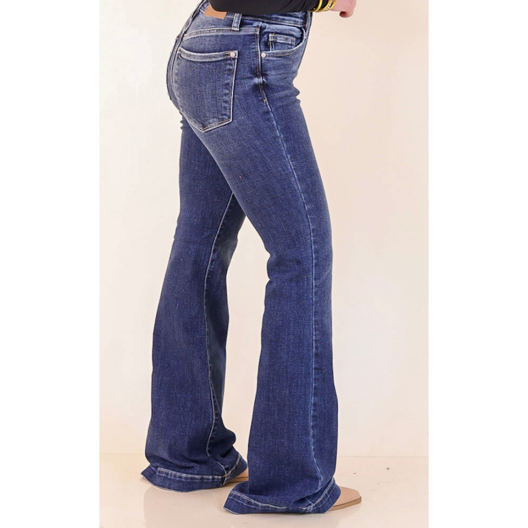 Judy Blue | Tailored Touch Trouser Jean in Dark Wash