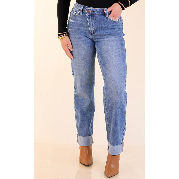 Judy Blue | The Cool Factor Single Cuff Boyfriend Denim Jeans in Medium Wash