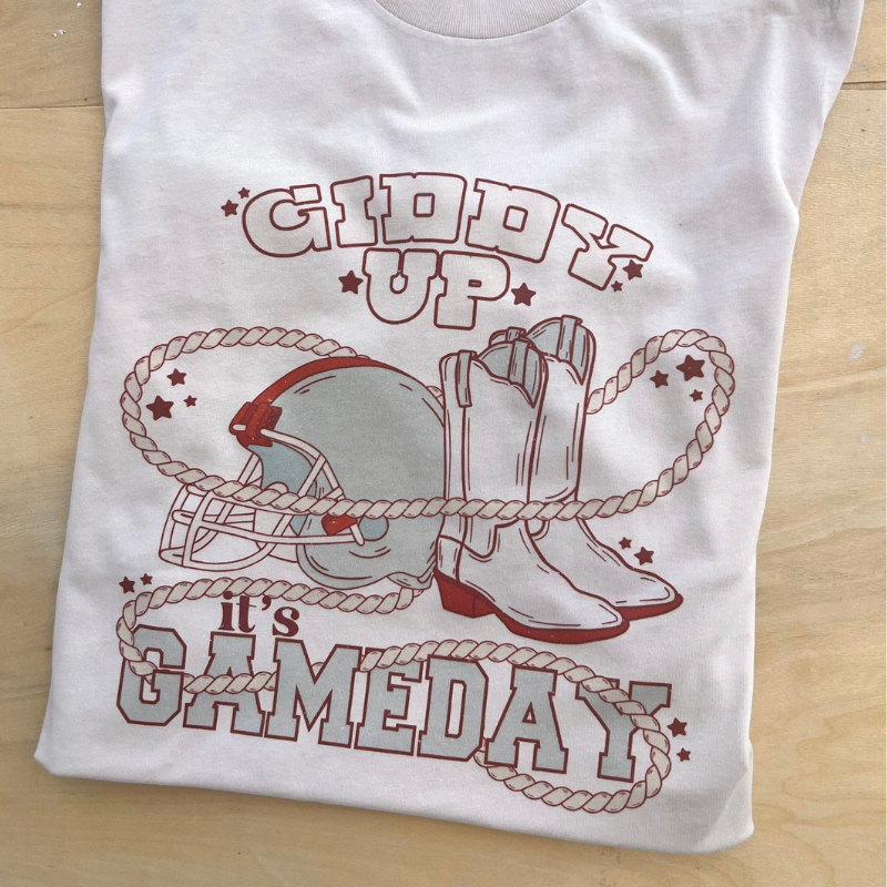 Online Exclusive | Giddy Up It's Gameday Short Sleeve Graphic Tee in Cream