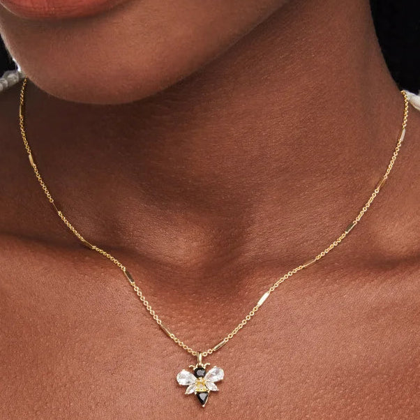 Kendra Scott | Bee Gold Short Pendant Necklace