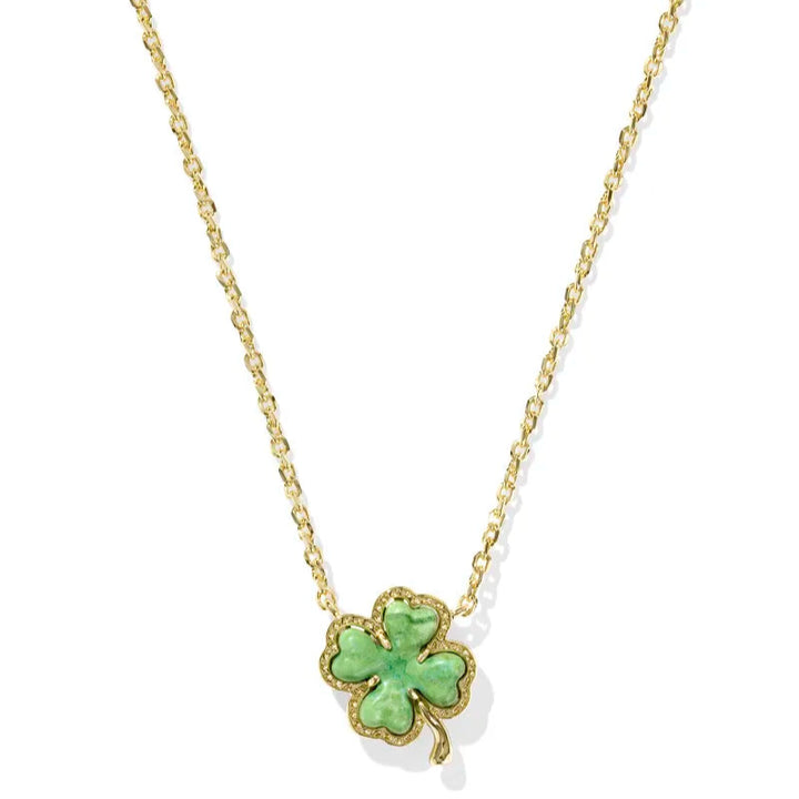 Kendra Scott | Clover Gold Short Pendant Necklace in Lime Green Magnesite