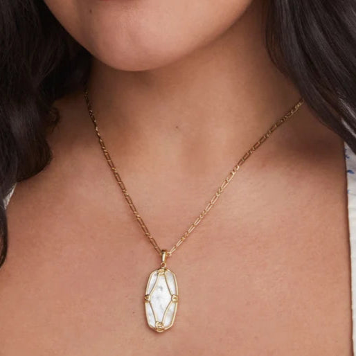 Kendra Scott | Elle Lattice Frame Gold Large Long Pendant Necklace