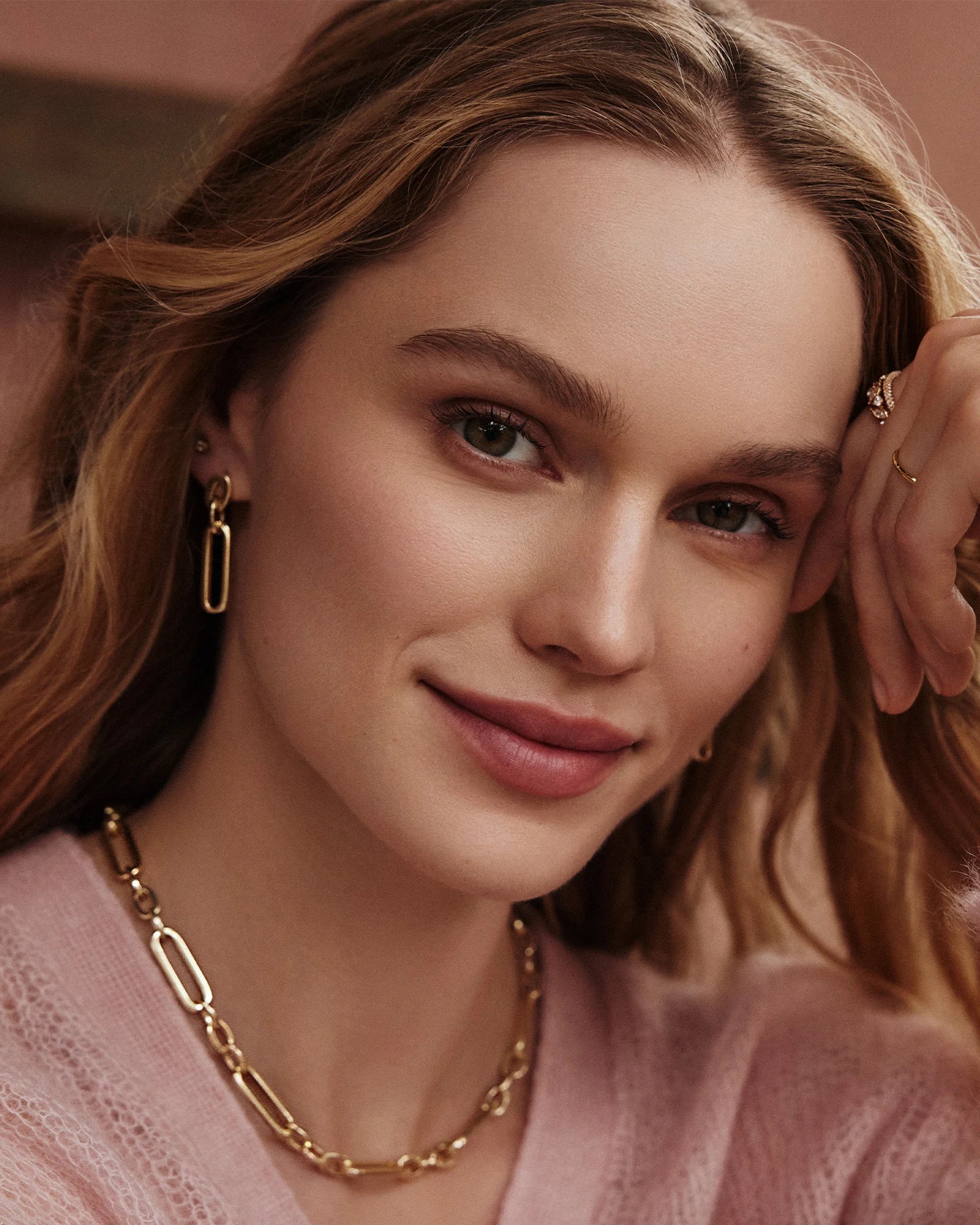 Kendra Scott | Heather Linear Earrings in Gold - Giddy Up Glamour Boutique
