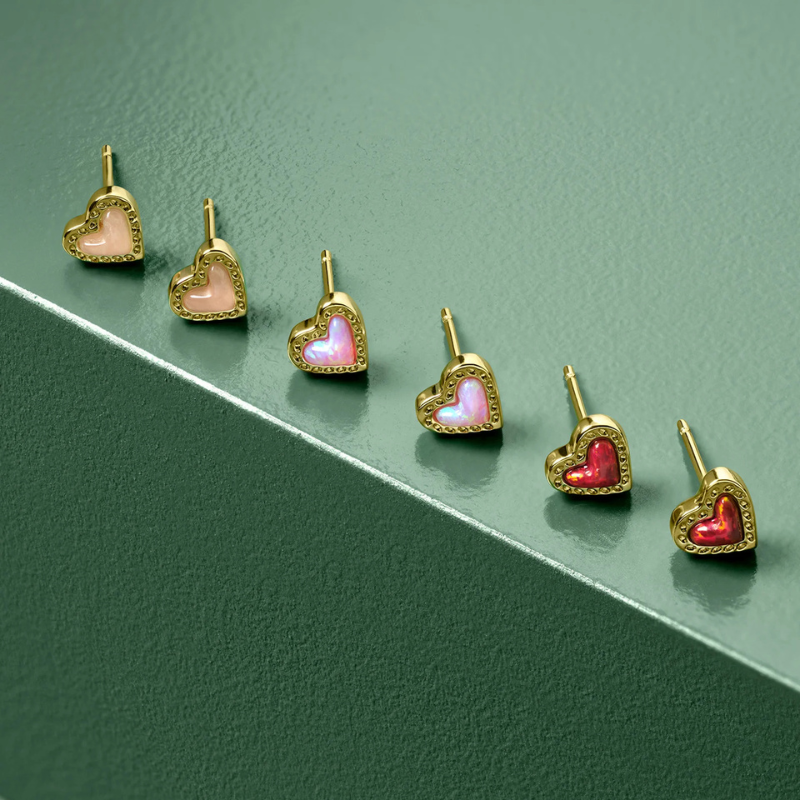 Kendra Scott | Mini Ari Gold Heart Studs in Rose Quartz