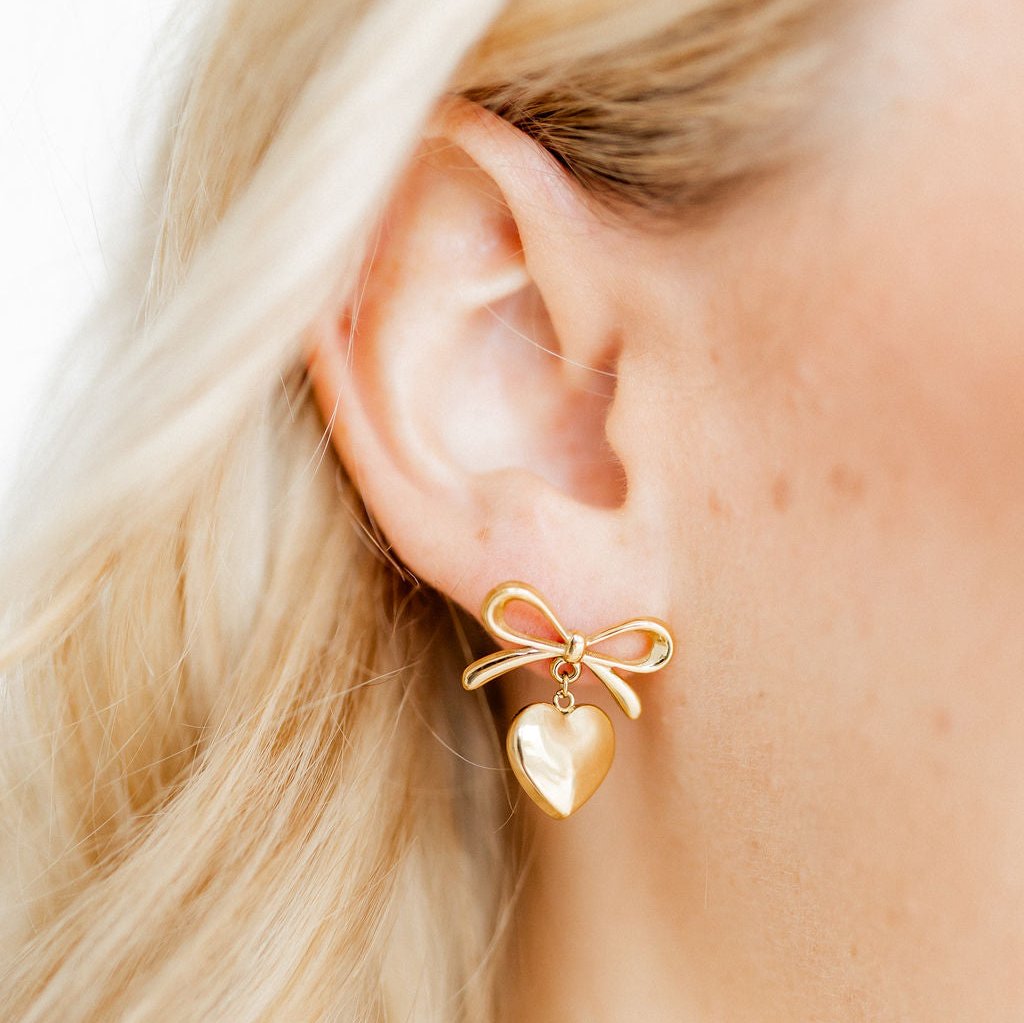 Linny Co | Ruthie Bow and Heart Drop Earrings in Gold