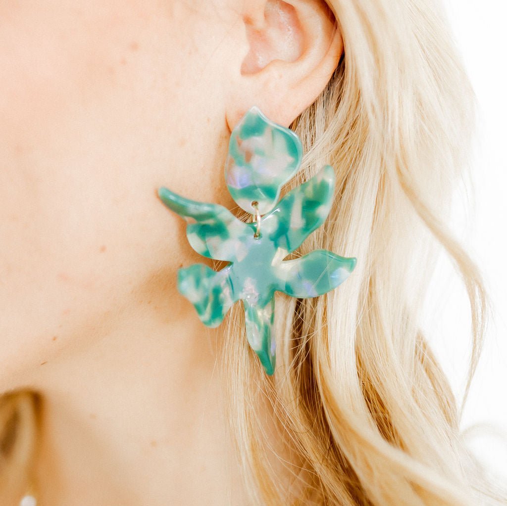 Linny Co | Flora Drop Earrings in Alpine Green