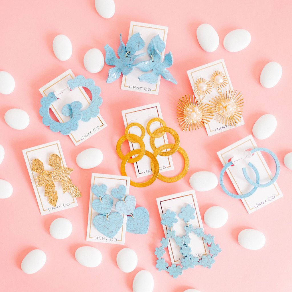 Linny Co | Holly Medium Hoop Earrings in Turquoise Blue