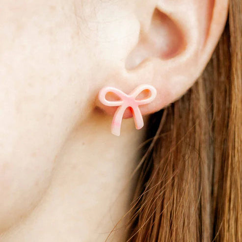 Linny Co | Kylie Bow Earrings in Pink Tie Dye