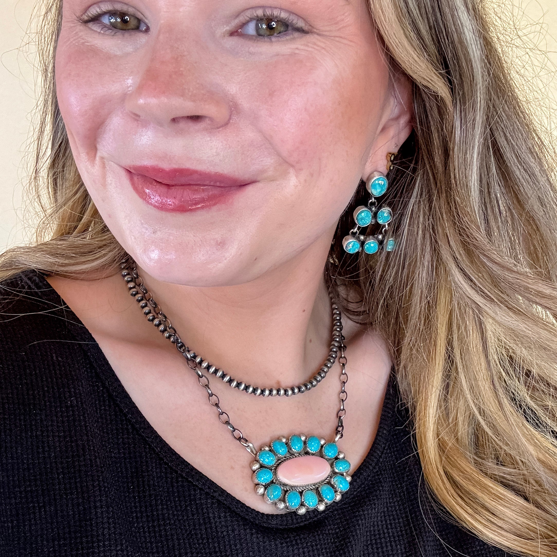 Maxine Ramirez | Navajo Handmade Sterling Silver Kingman Turquoise Cluster Pendant Necklace with Pink Conch Center Stone