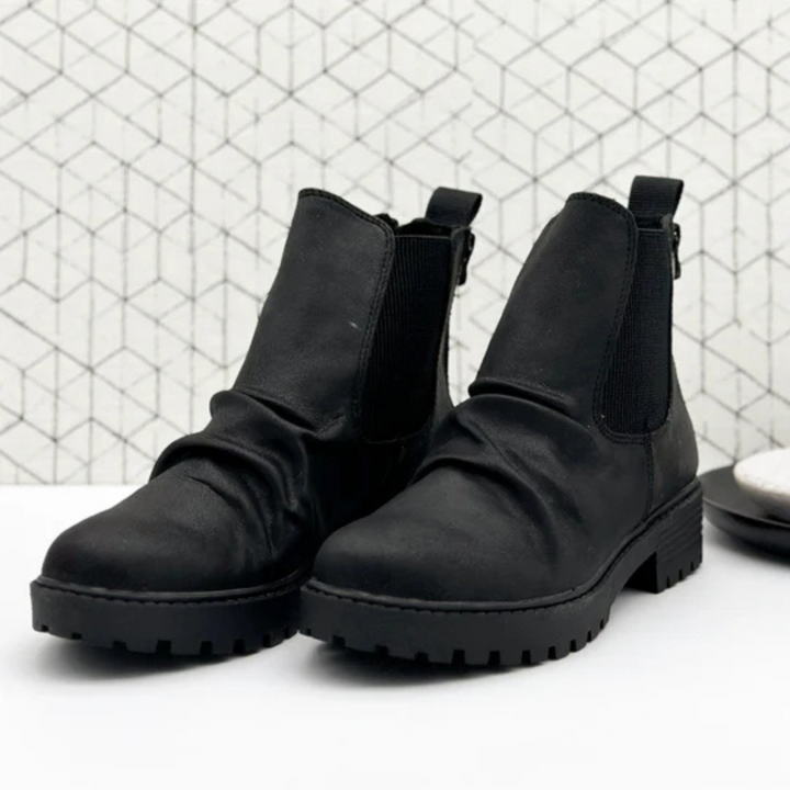 Online Exclusive | Noble Bootie in Black