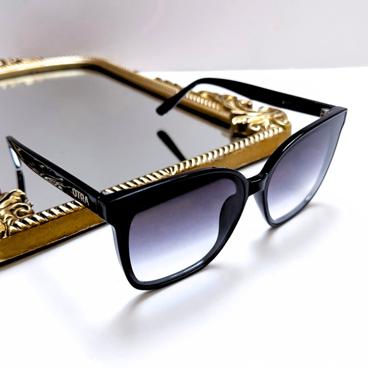 Otra Eyewear | Betty Oversized Square Sunglasses in Black