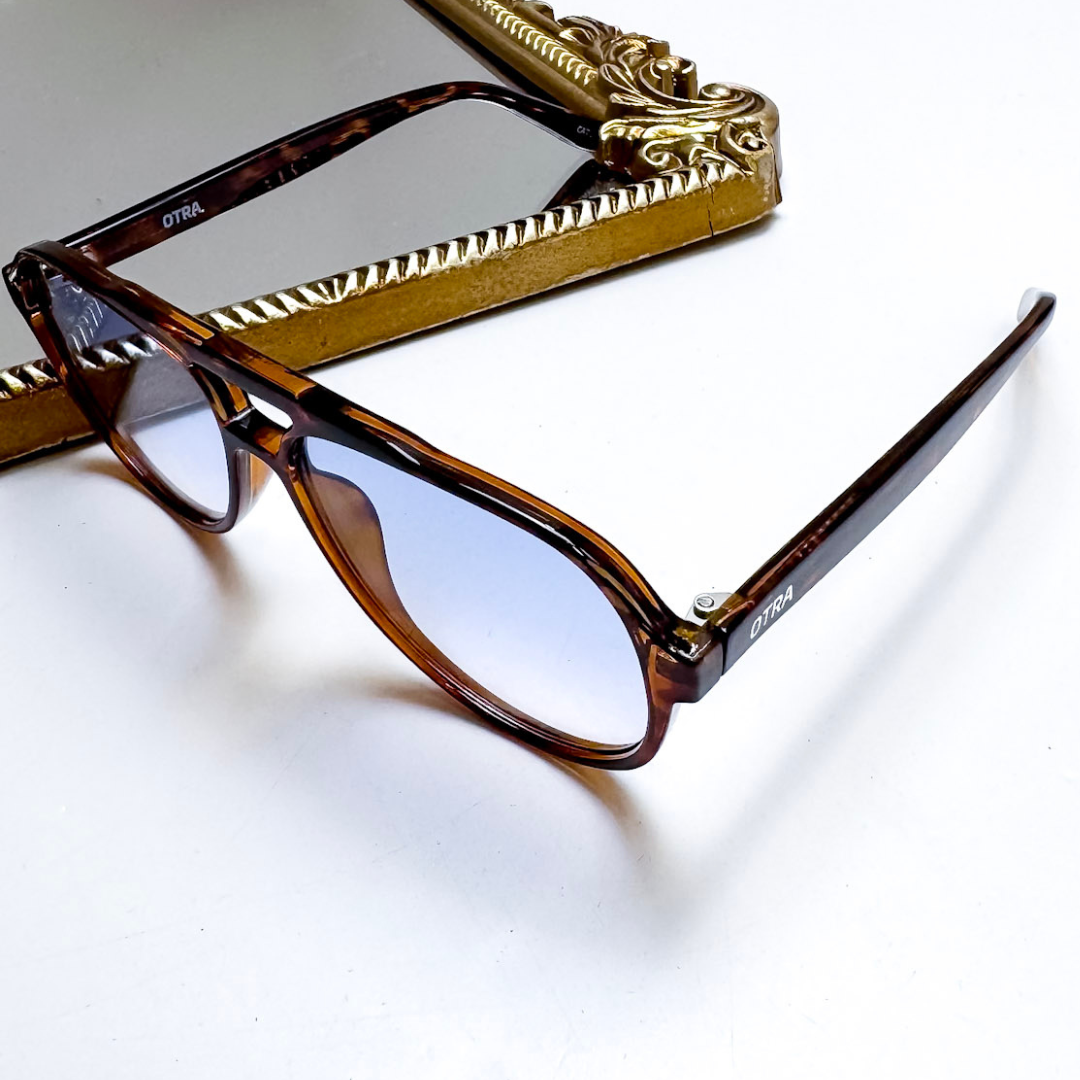 Otra Eyewear | Stevie Aviator Blue Fade Sunglasses in Tortoiseshell