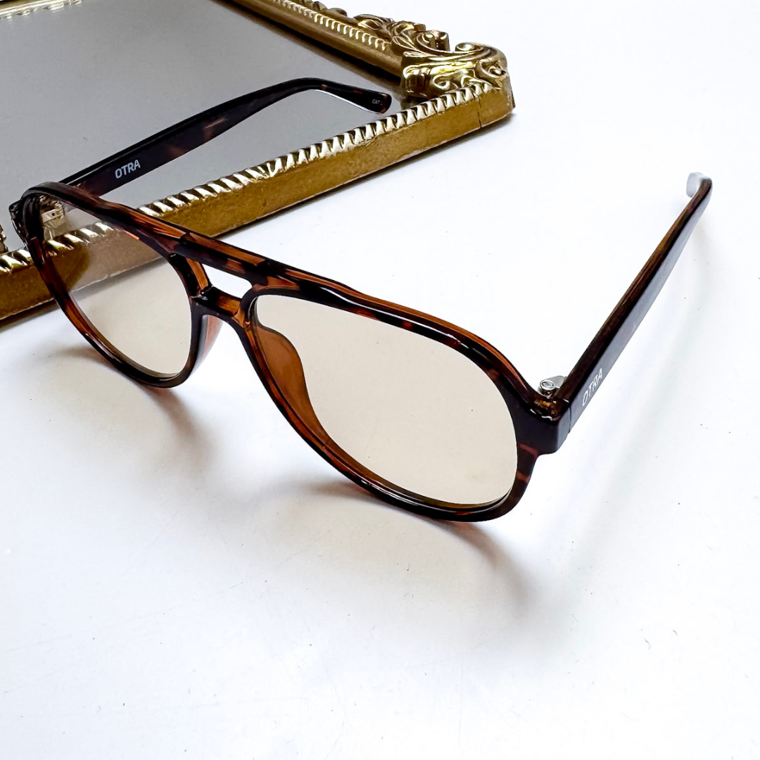 Otra Eyewear | Stevie Aviator Brown Fade Sunglasses in Tortoiseshell