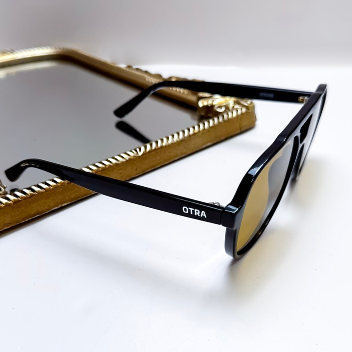 Otra Eyewear | Stevie Aviator Olive Fade Sunglasses in Black