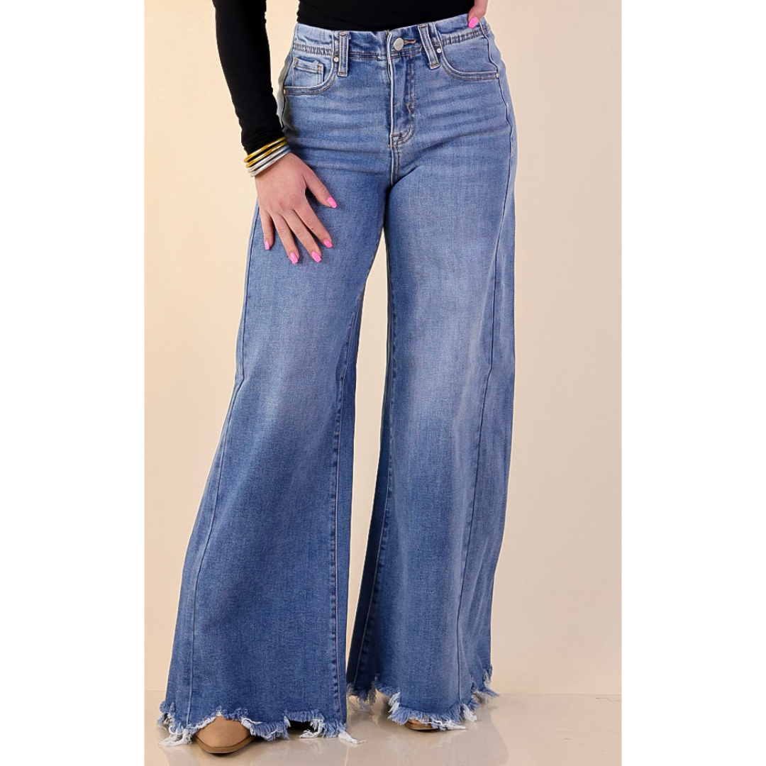 Risen | Holding Steady Wide Leg Raw Hem Jeans in Medium Wash