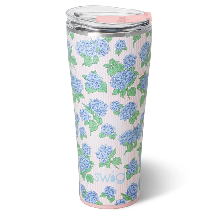 Swig | Hydrangeas Tumbler in 32 oz