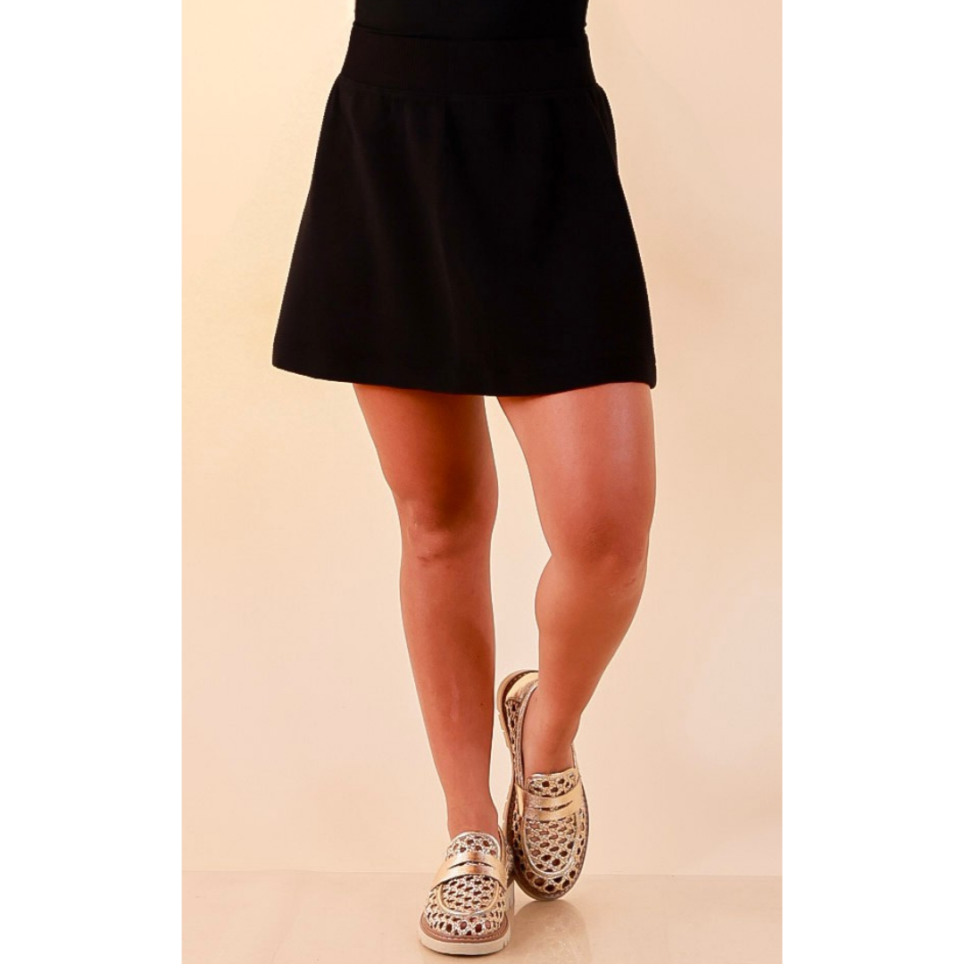 SPANX | AirEssentials® French Rib Skort with Short Lining and Phone Pocket in Black