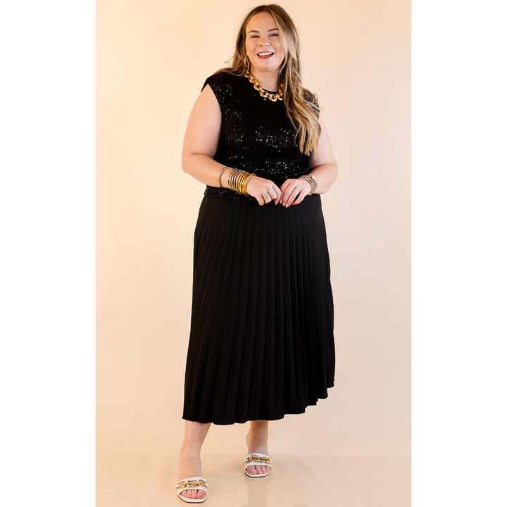 Sequin Sleek Sleeveless Dressy Sequin Top in Black