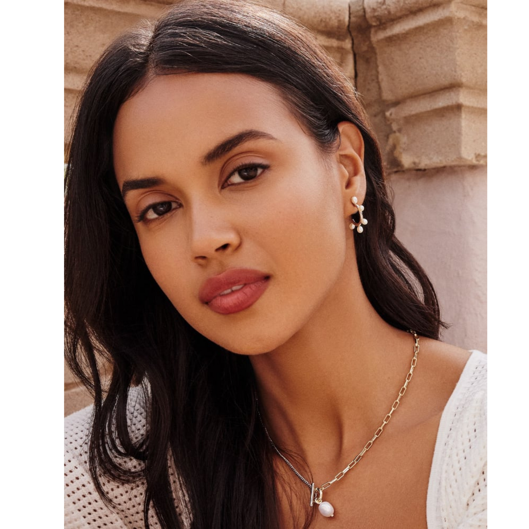 Kendra Scott | Leighton Silver Pearl Chain Necklace in White Pearl - Giddy Up Glamour Boutique