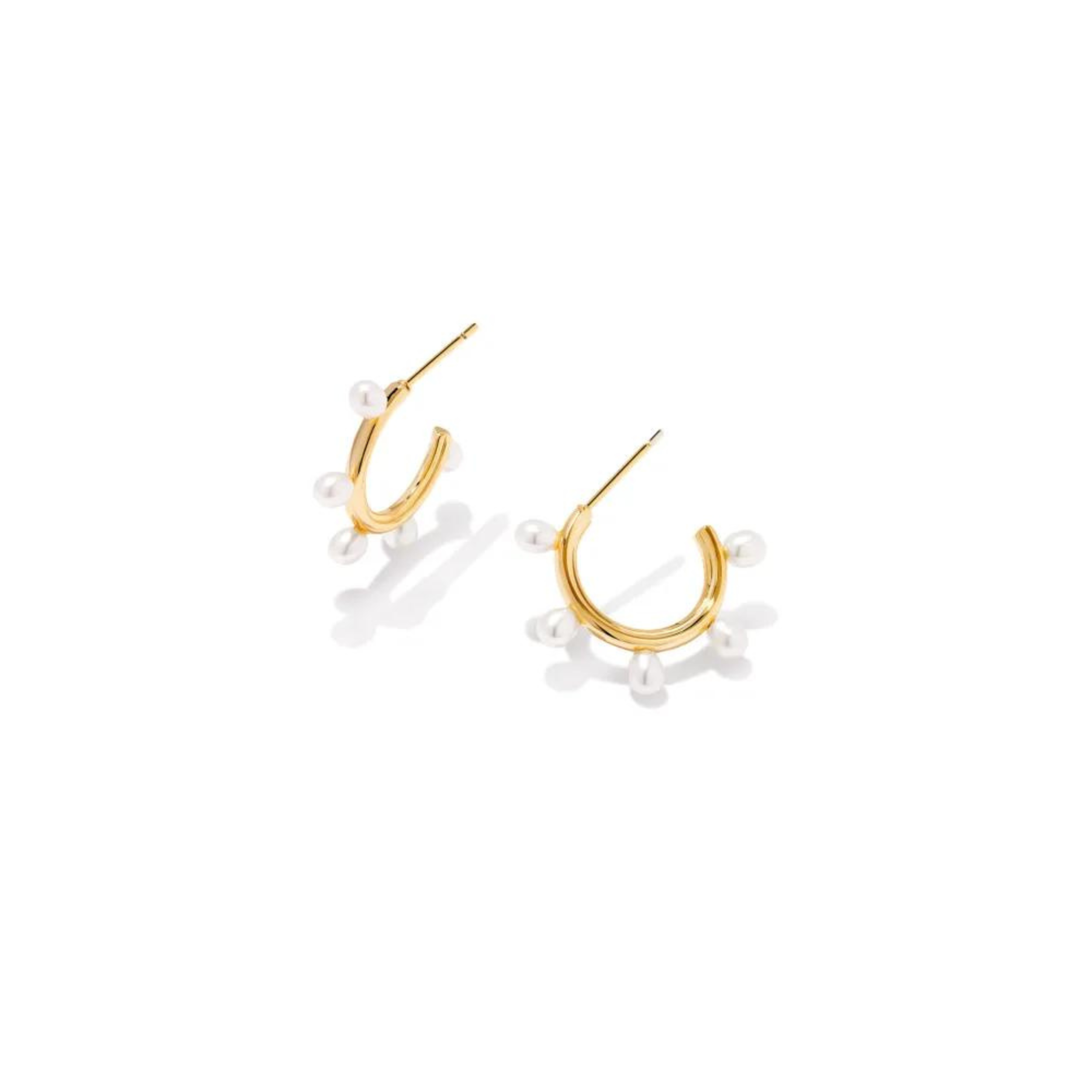 Kendra Scott | Leighton Gold Pearl Huggie Earrings in White Pearl - Giddy Up Glamour Boutique