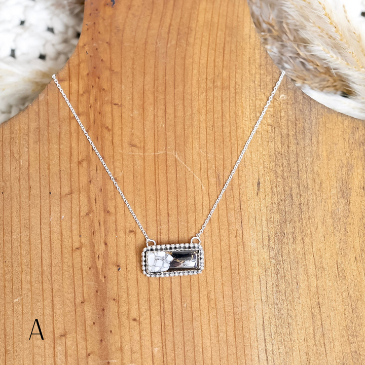 Navajo | Silver chain necklace with White Buffalo Bar Pendant