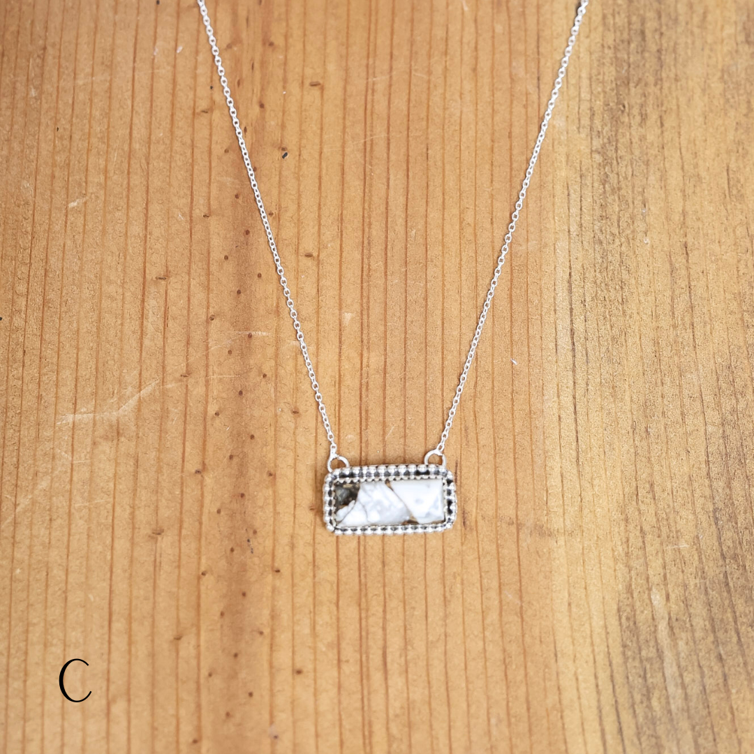Navajo | Silver chain necklace with White Buffalo Bar Pendant