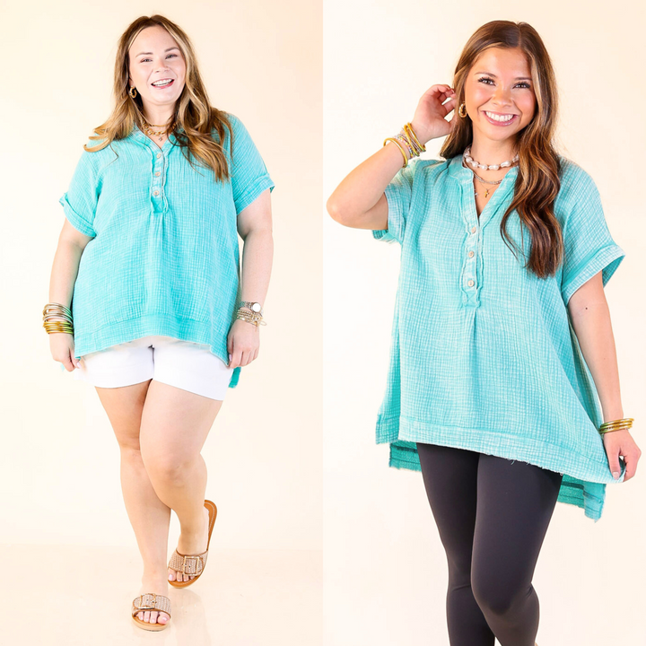 A flattering v-neckline, quarter button-up front, and relaxed short sleeves, this top is all about easy style with a refined touch. Sizes S/M to L/XL.