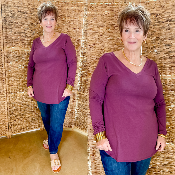 Simple V Neck Solid Long Sleeve Tee in Eggplant