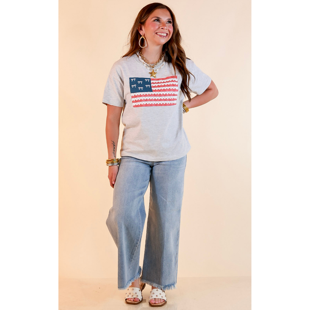 Simply Southern | American It Girl Short Sleeve Graphic Tee with Lace Flag Applique in Heather Grey