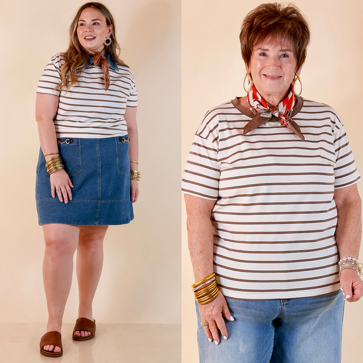 The Daily Stripe Scoop Neck Short Sleeve Striped Tee Top in Mocha Brown