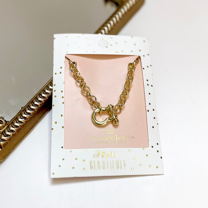 Treasure Jewels | Golden Link Clasp Necklace with Lock Charm in Gold