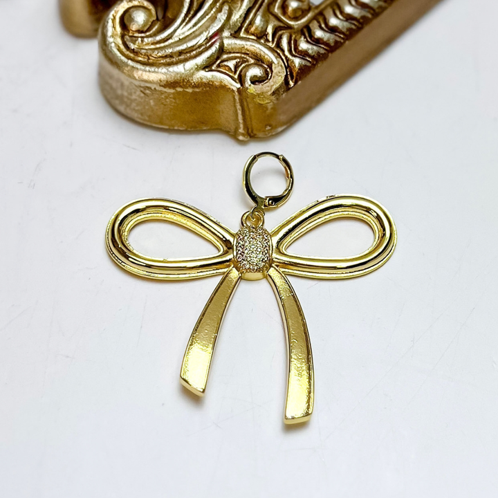 Treasure Jewels | Oversized Bow Charm in Gold