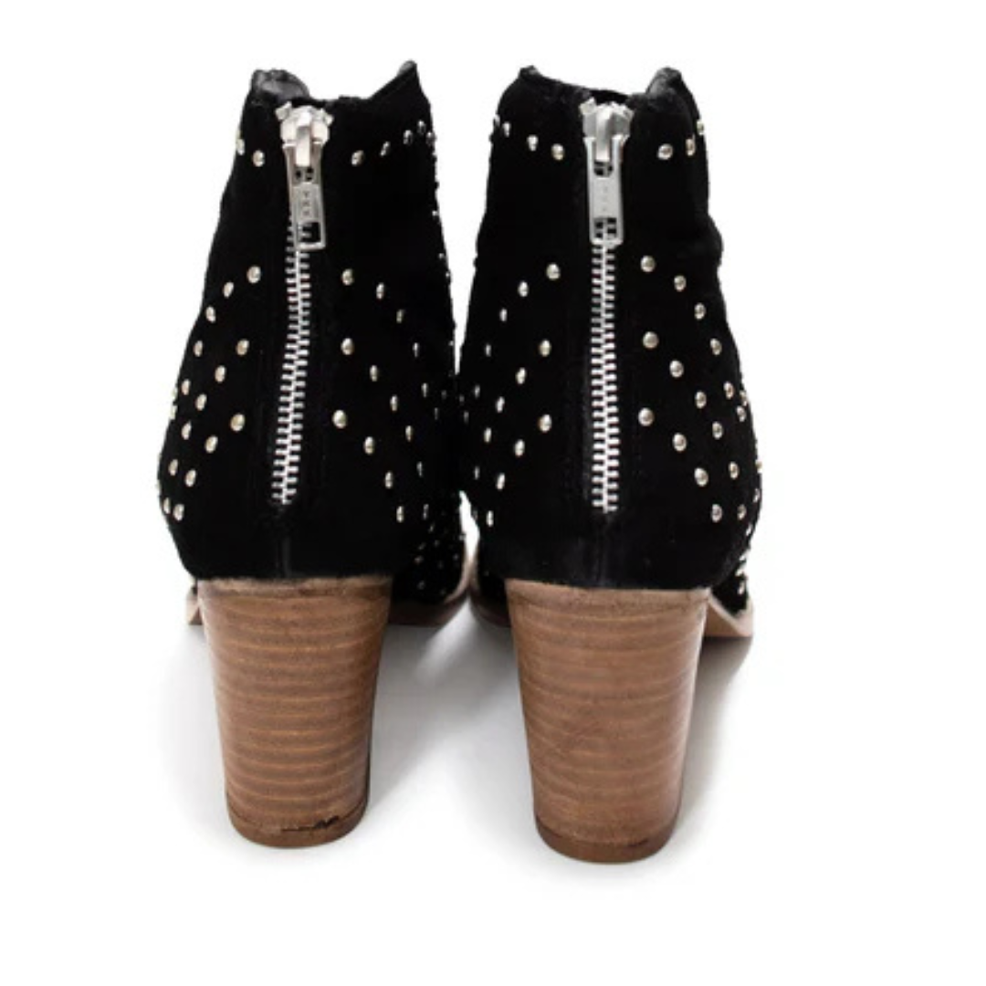 Online Exclusive | Twilight Studded Heeled Ankle Boot in Black