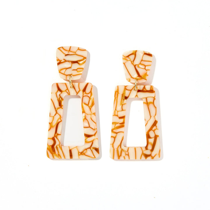 Linny Co | Kennedy Rectangular Drop Earrings in Desert Sand