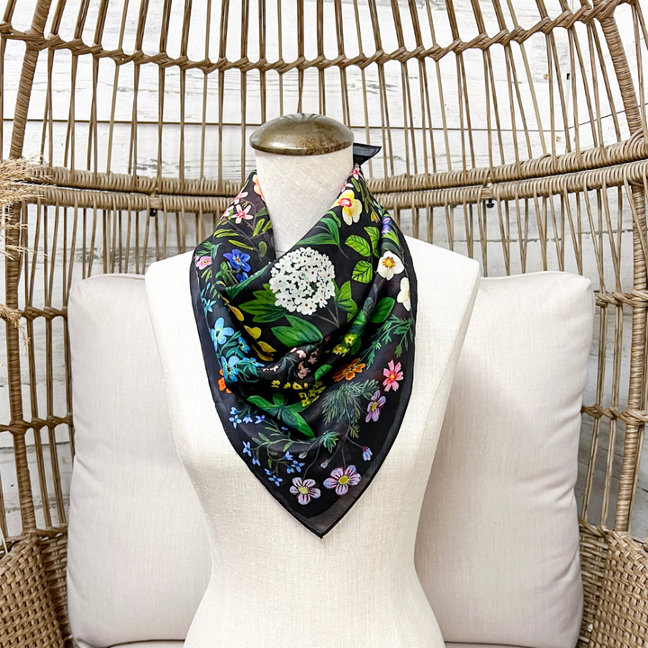 XOXO Art &amp; Co | Pressed Flowers Print Shorty Wild Rag Scarf in Black Multicolor