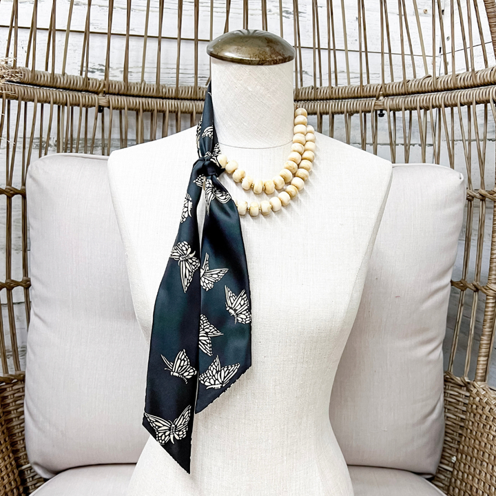 XOXO Art &amp; Co | Rose Trellis Print Reversible Twilly Scarf in Black and Ivory