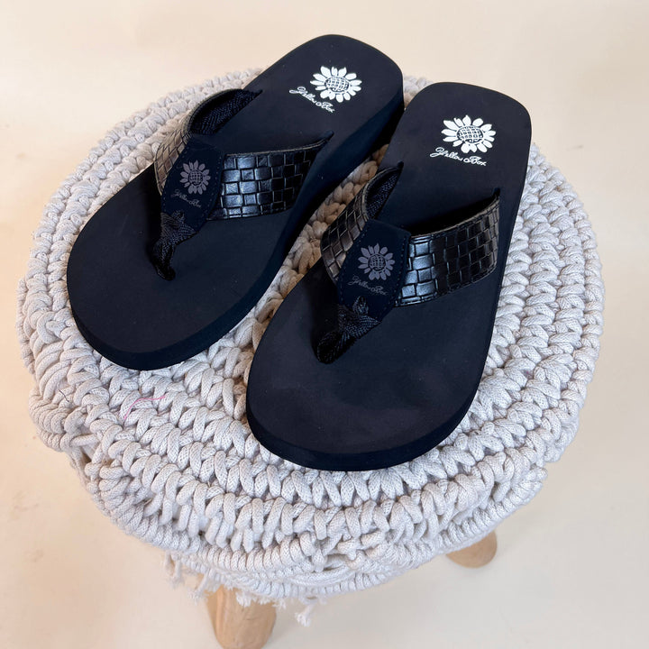 Yellow Box | Faranda Flip Flop in Black
