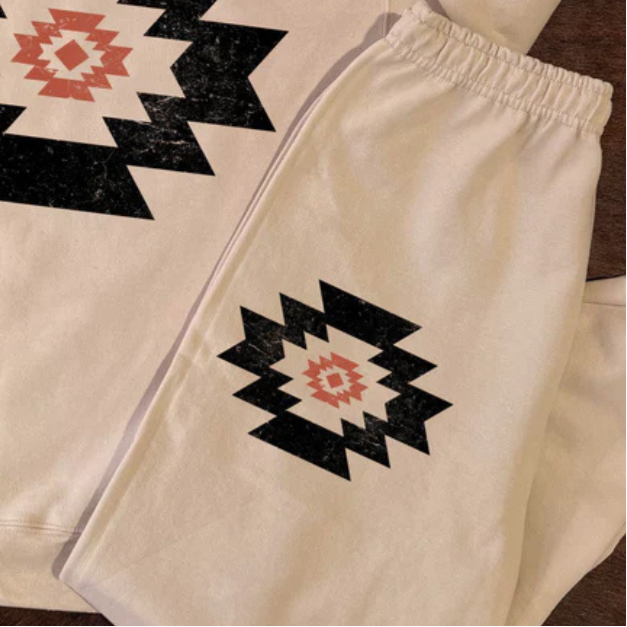 Online Exclusive | Aztec Vibes Sweatpants in Beige Sand
