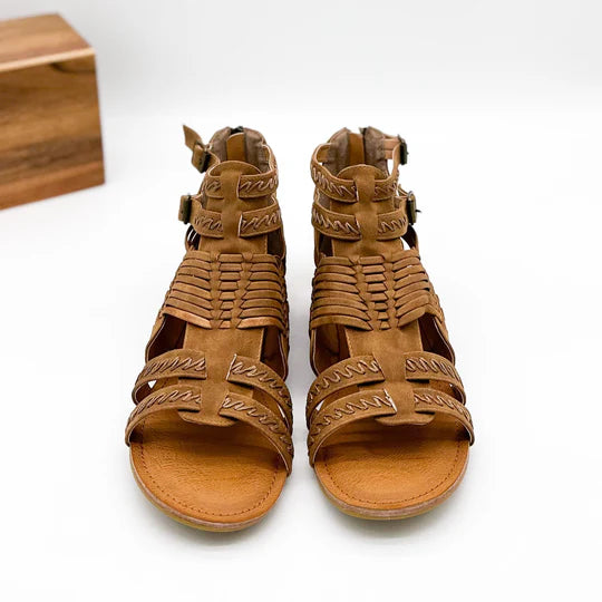Online Exclusive | Bed and Breakfast Basket Weave Sandals in Tan