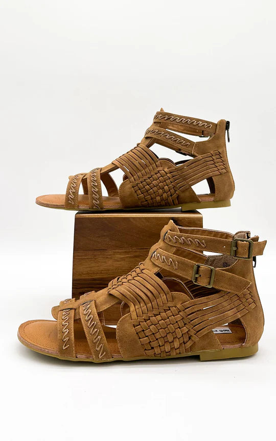 Online Exclusive | Bed and Breakfast Basket Weave Sandals in Tan